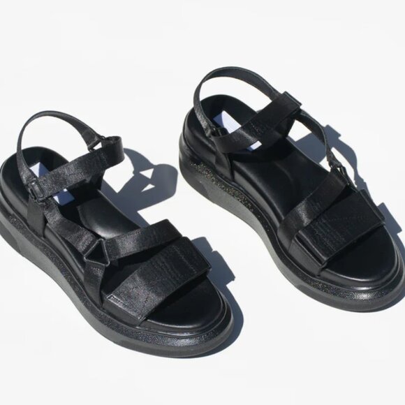 Suzanne Rae Shoes - Black Platform Sandals